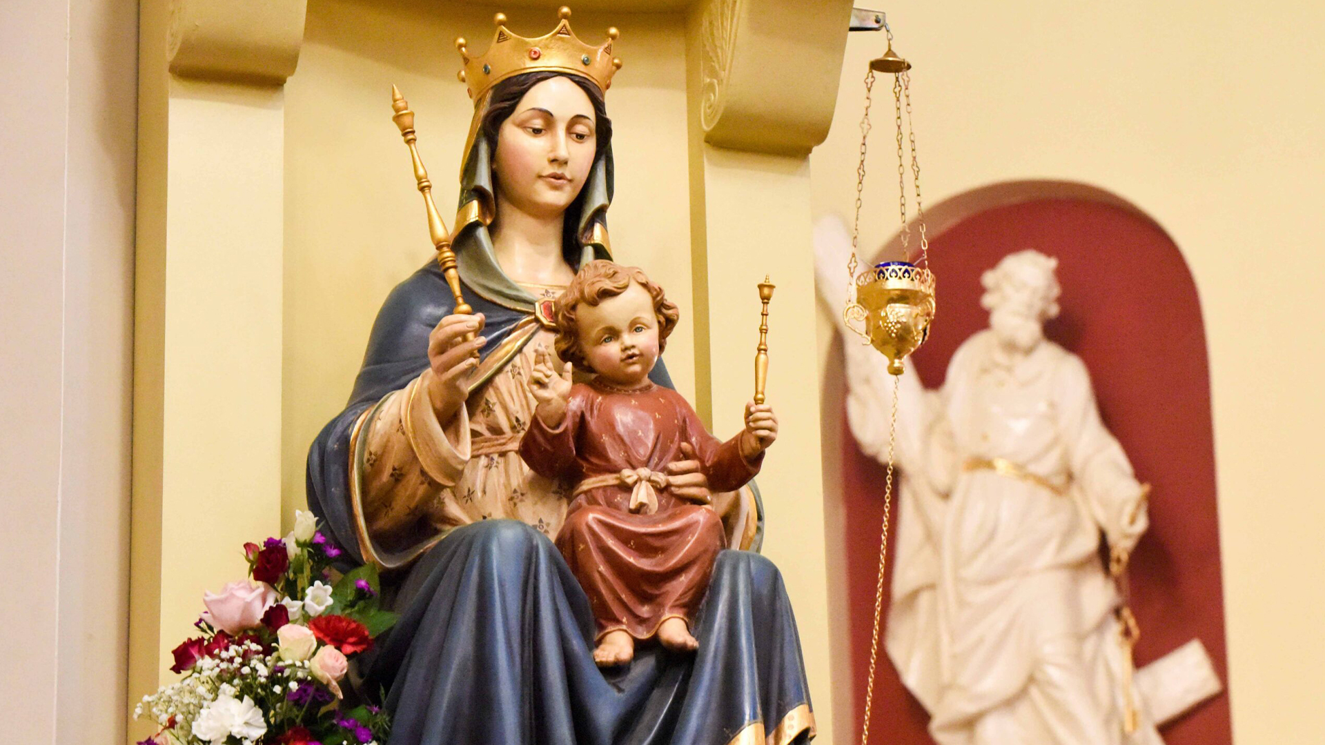 may-crowning-resize